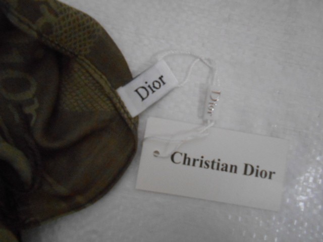  Диор платок