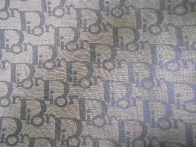  Диор платок