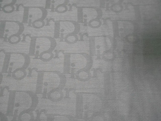  Диор платок