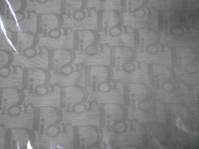  Диор платок