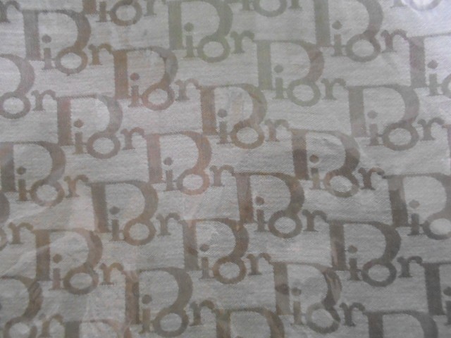  Диор платок