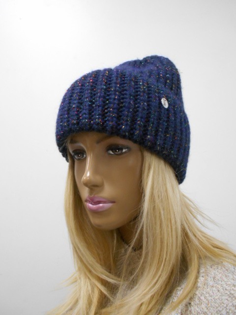 Божена шапка ангора