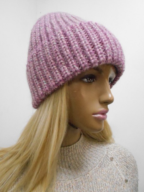 Божена шапка ангора