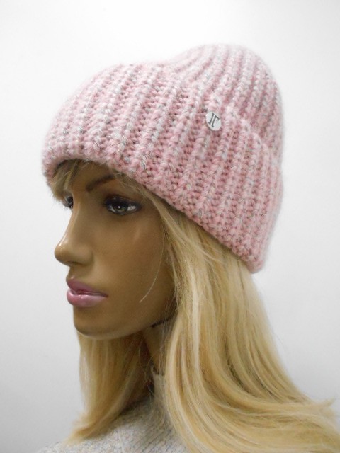 Божена шапка ангора