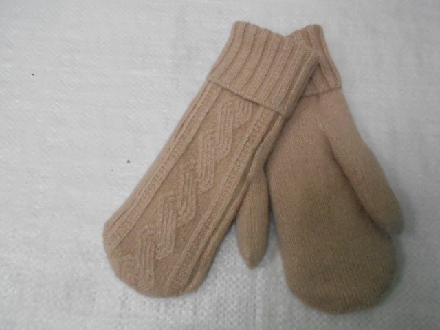  Варежки жен. шерсть