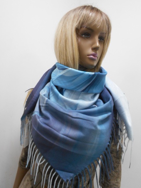  Абстракция деграде платок