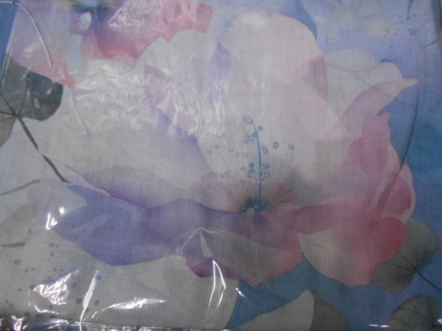  Деграде цветы платок