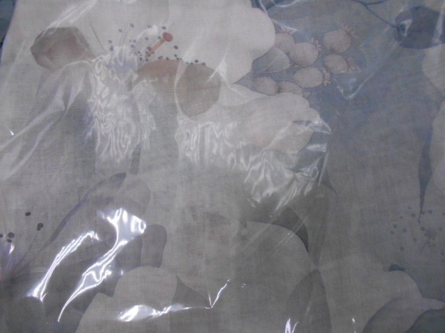  Деграде цветы платок