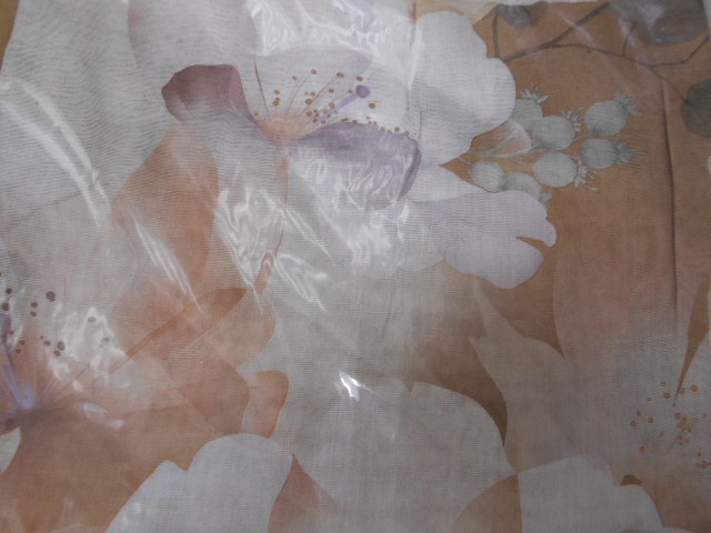  Деграде цветы платок