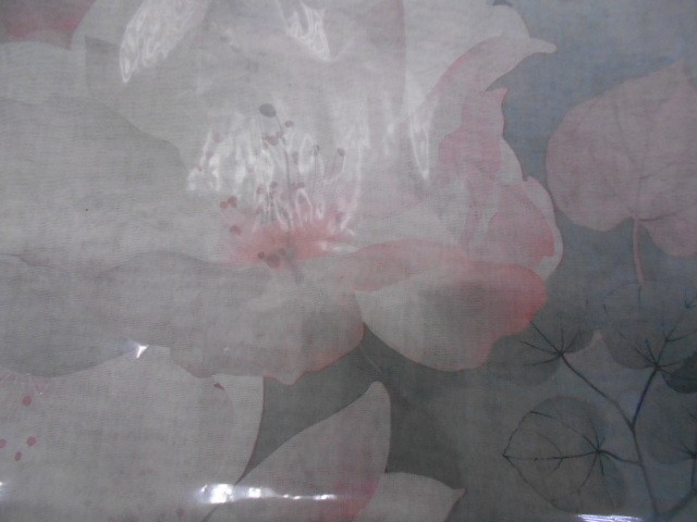  Деграде цветы платок