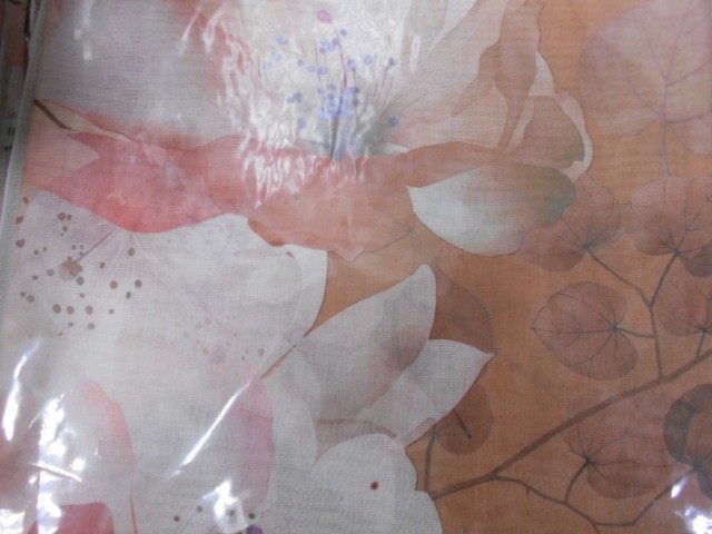  Деграде цветы платок