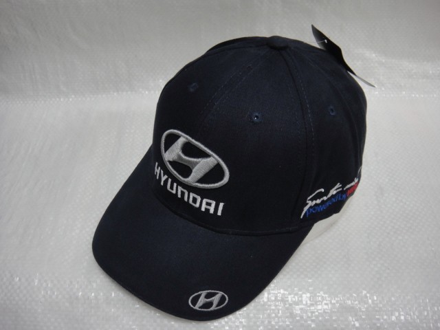 Бейсболка HYUNDAI