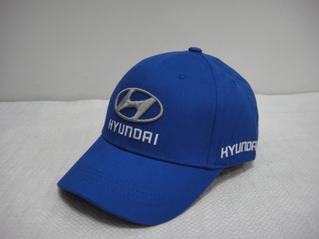 Бейсболка HYUNDAI