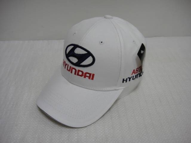 Бейсболка HYUNDAI