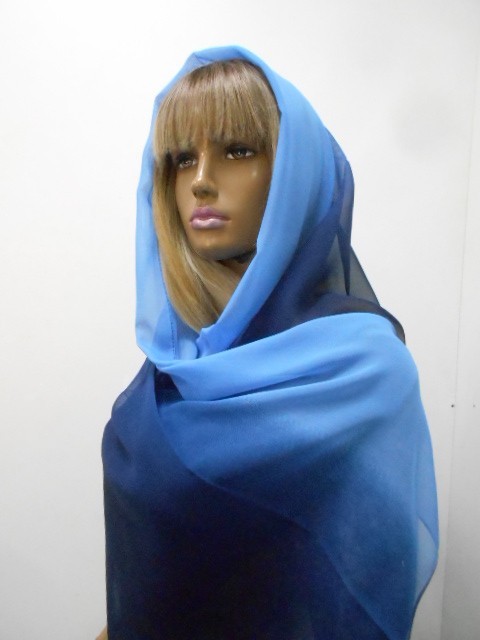  Деграде шарфик