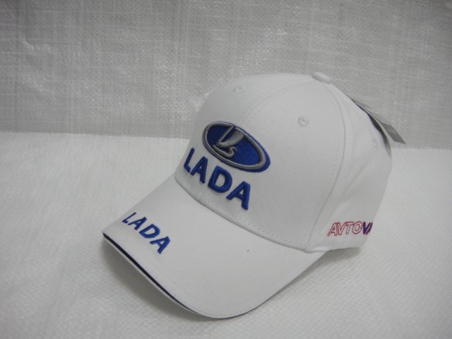 Бейсболка LADA