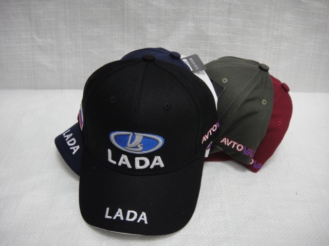 Бейсболка LADA