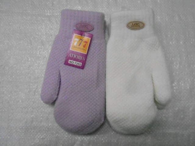  варежки жен. UGG шерсть