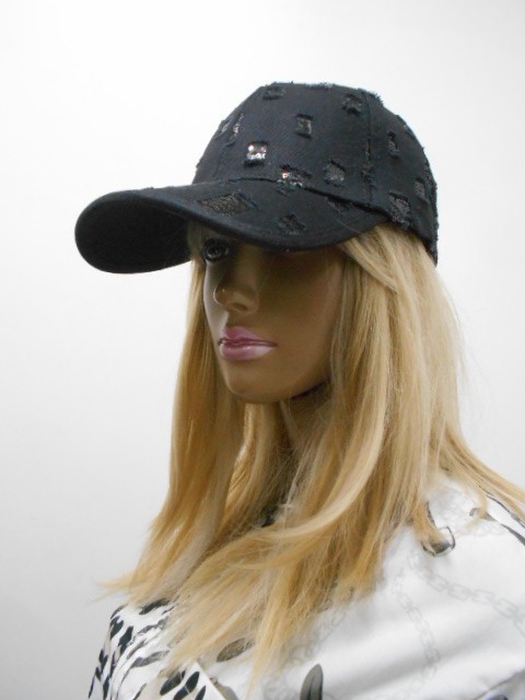  Бейсболка с пайетками