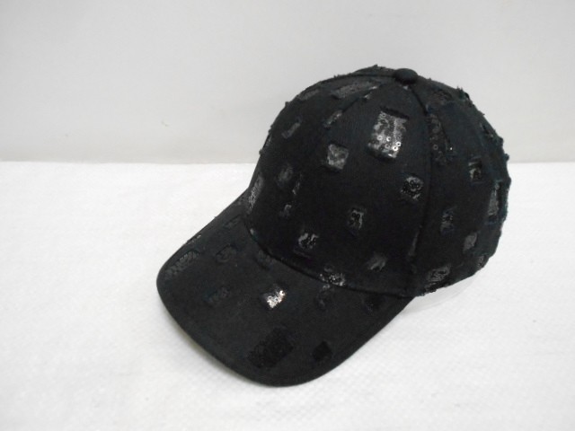  Бейсболка с пайетками