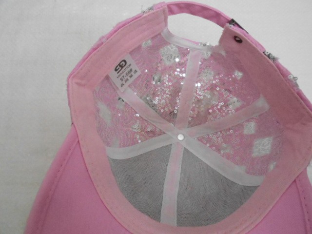  Бейсболка с пайетками