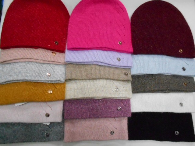  Олеся шапка с люрексом