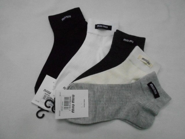  Носки жен. miumiu