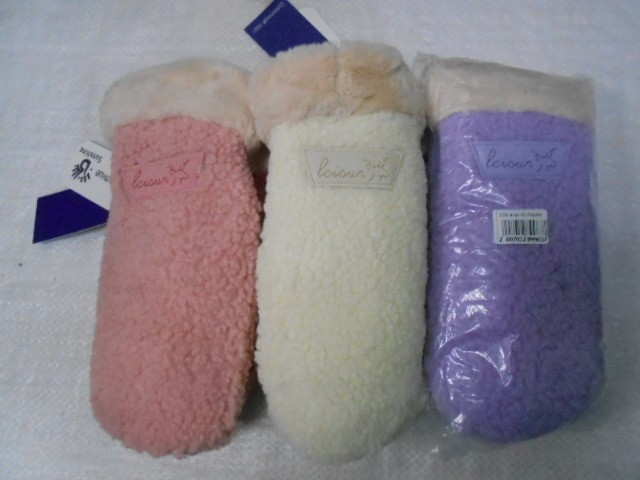  варежки жен. барашек 