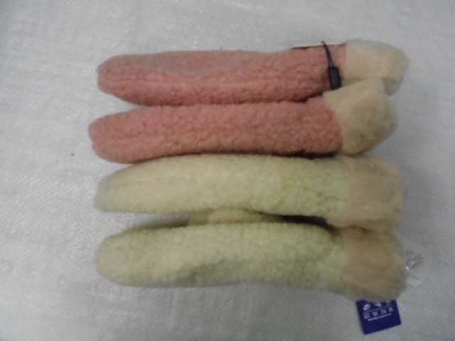  варежки жен. барашек 