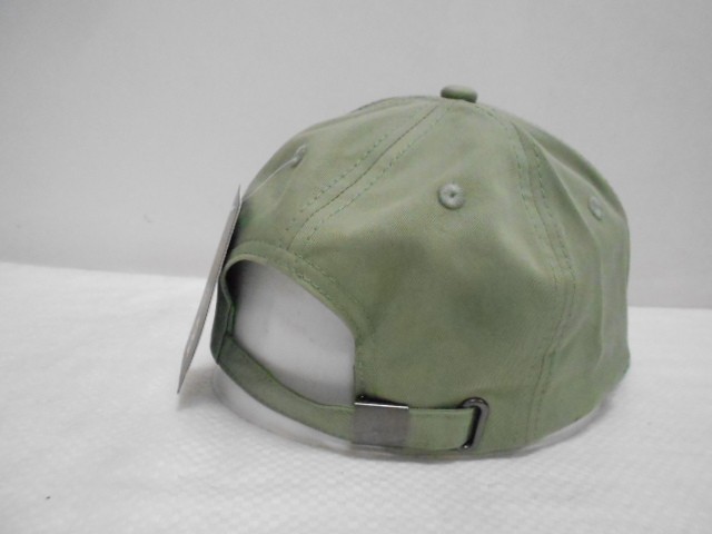  Бейсболка LY со стразами