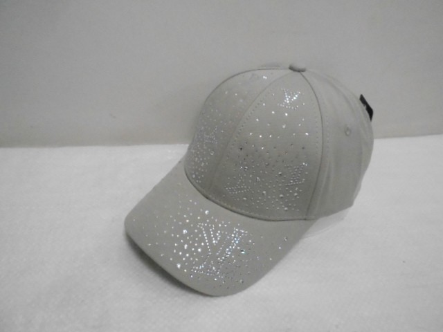  Бейсболка LY со стразами