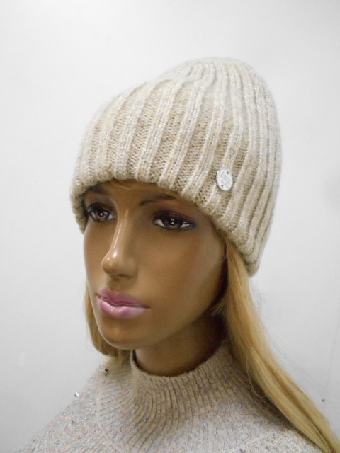  Элина шапка с люрексом