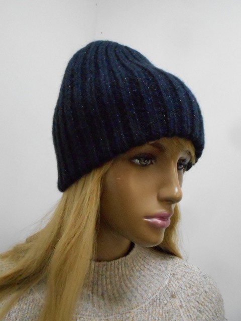  Элина шапка с люрексом