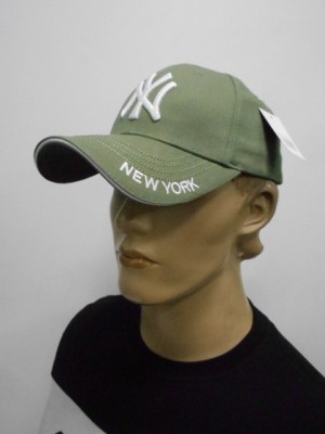  Бейсболка NY