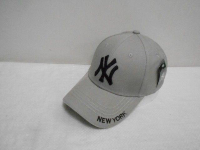  Бейсболка NY