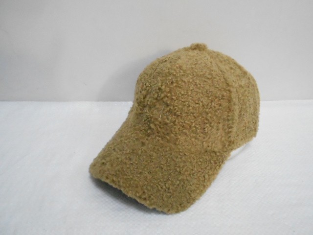  Бейсболка барашек