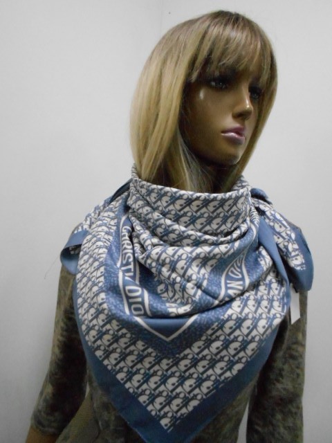 Диор платок