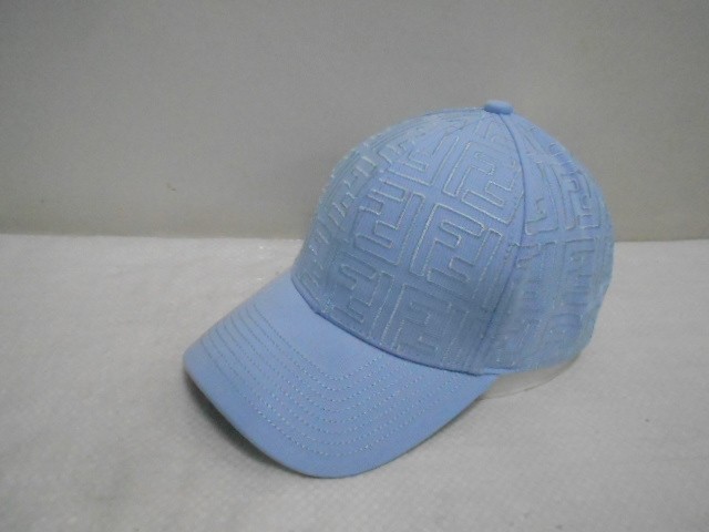  Бейсболка Fendi