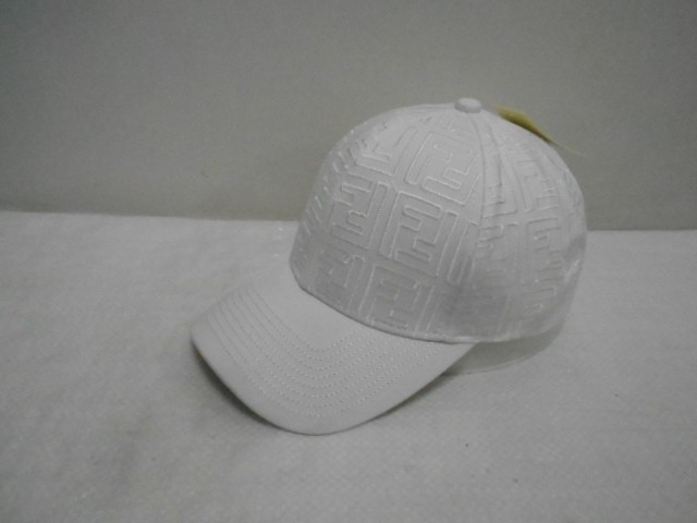  Бейсболка Fendi