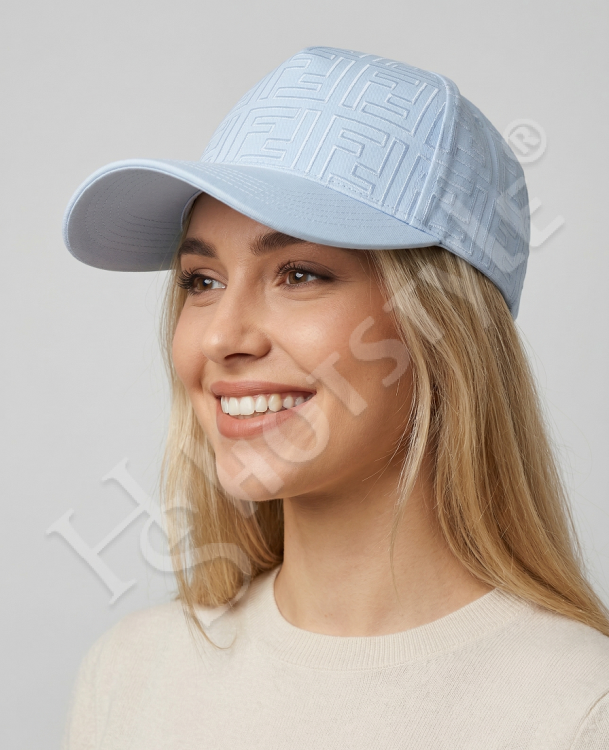  Бейсболка Fendi