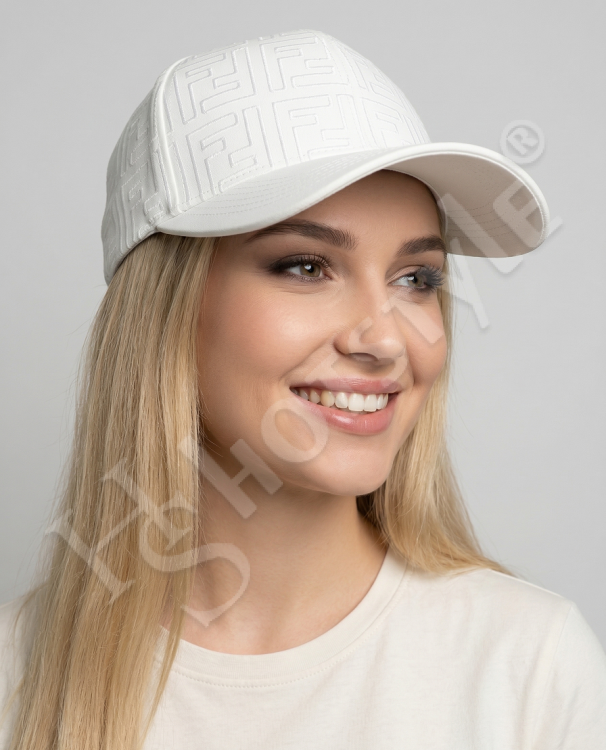  Бейсболка Fendi