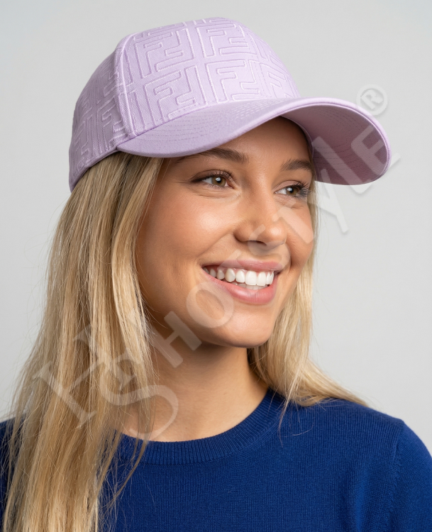  Бейсболка Fendi