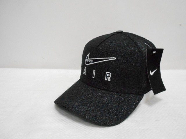  Бейсболка N.