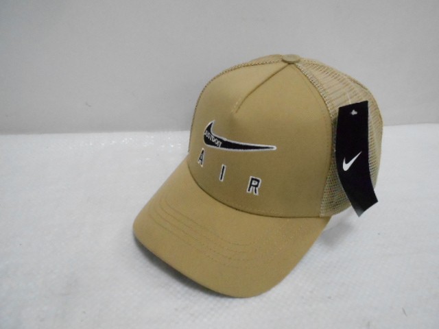  Бейсболка N.