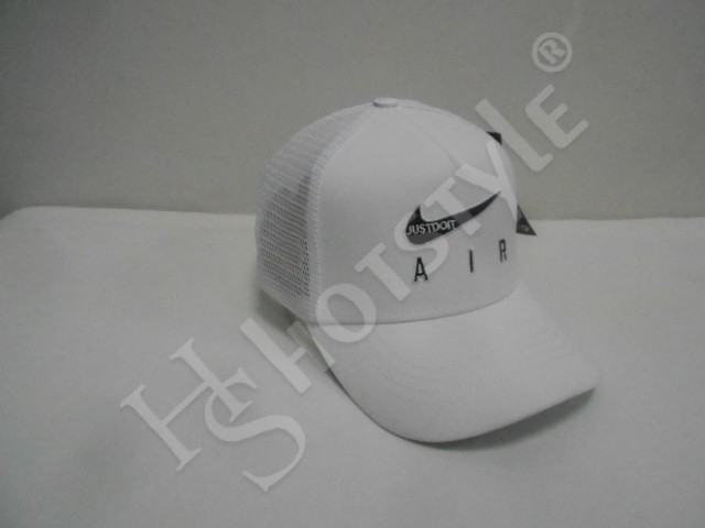  Бейсболка N.