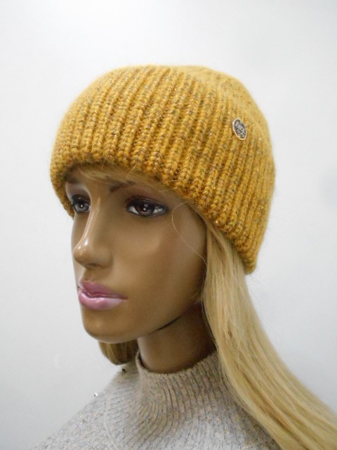  Римма шапка с люрексом