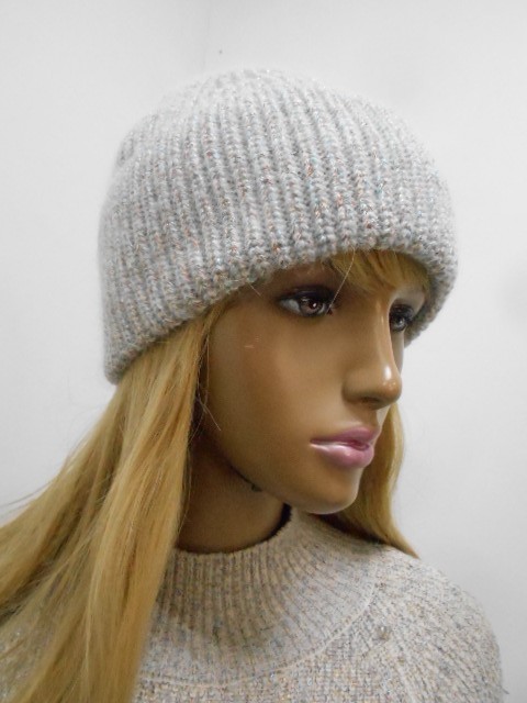  Римма шапка с люрексом