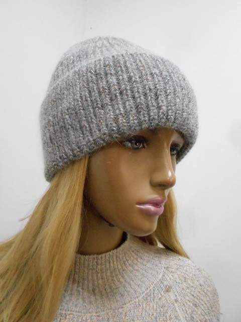  Римма шапка с люрексом