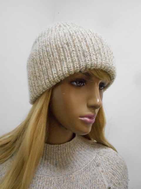  Римма шапка с люрексом