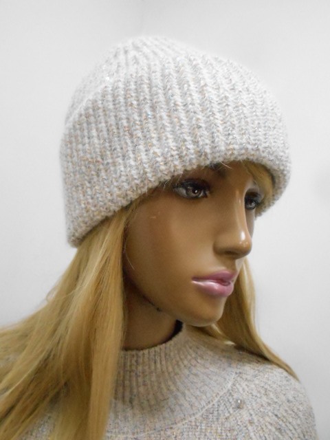  Римма шапка с люрексом